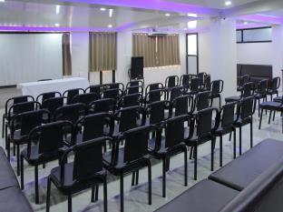 Hotel Yash Executive Aurangābād Exterior foto